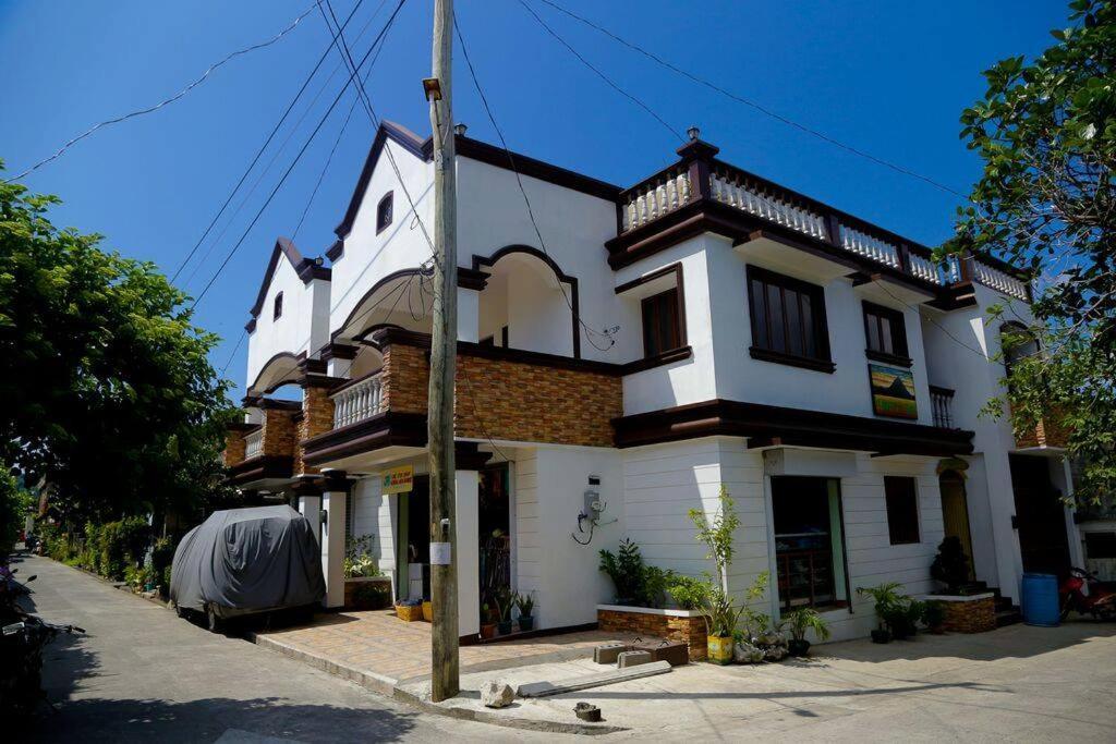 Florabells Iraya Guest House - Batanes Basco 外观 照片