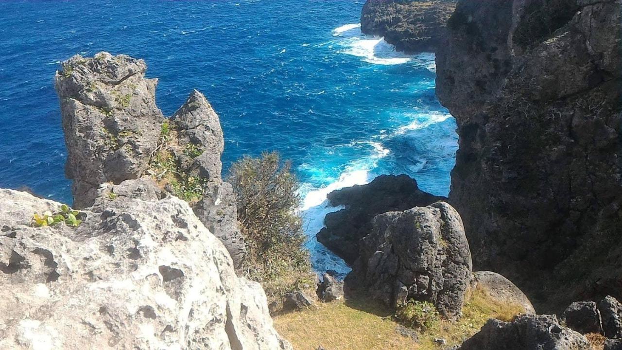 Florabells Iraya Guest House - Batanes Basco 外观 照片