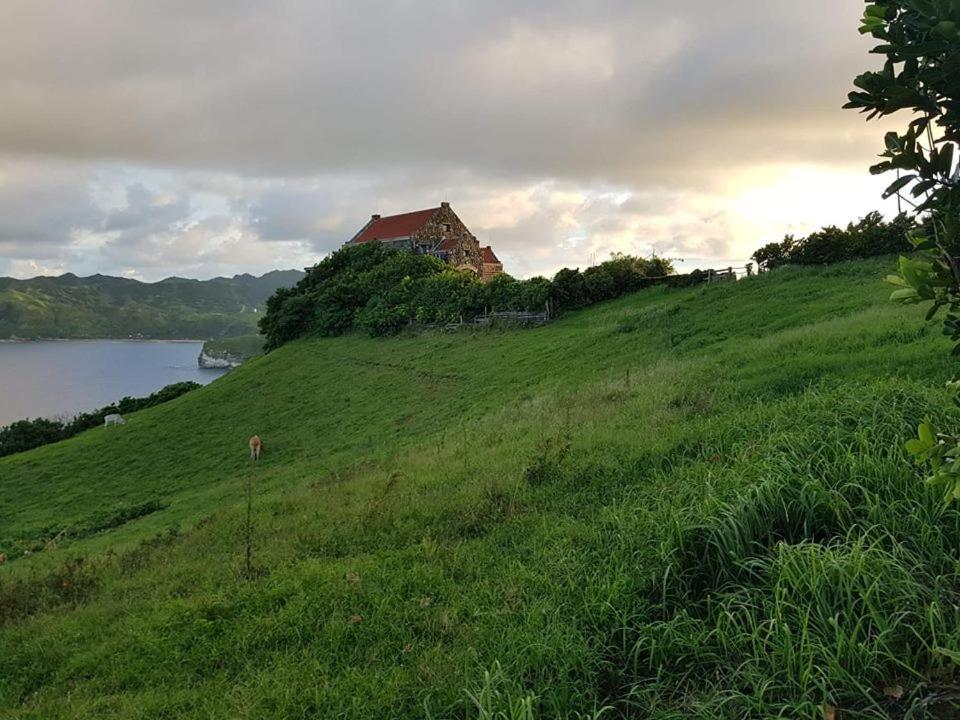 Florabells Iraya Guest House - Batanes Basco 外观 照片