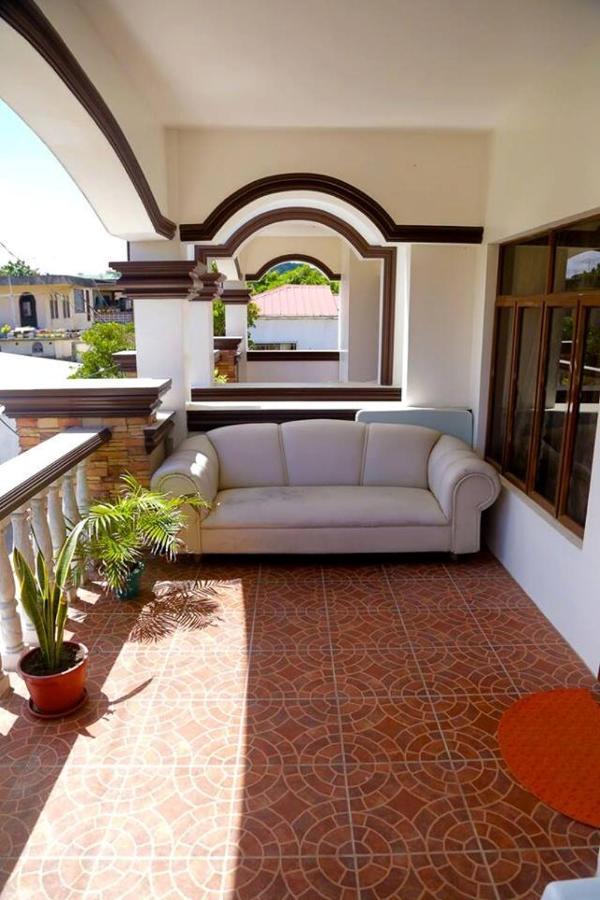 Florabells Iraya Guest House - Batanes Basco 外观 照片